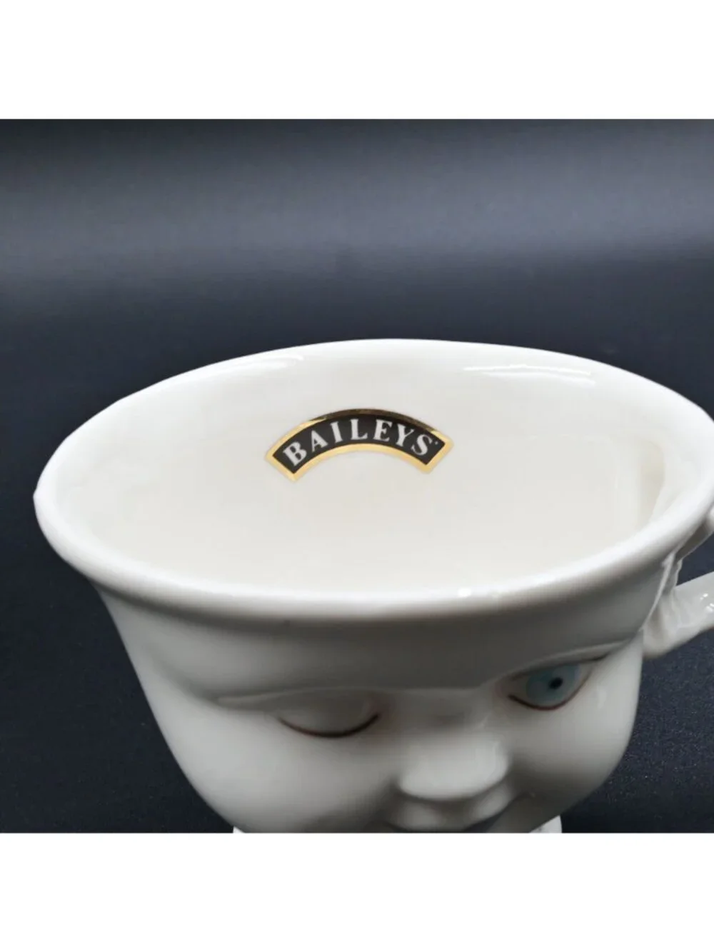 Baileys Winking Eye Face Cups Yum His & Hers Coffee Mugs Pair 1996 Vintage